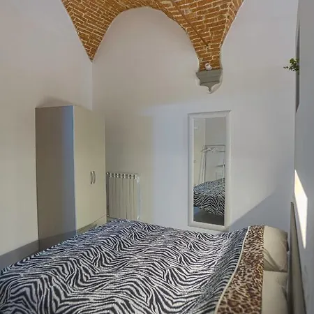 Visit Florentia Apartment-3