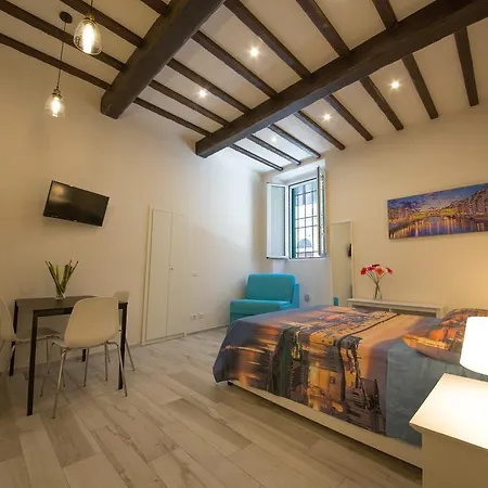 Visit Florentia Apartment-3