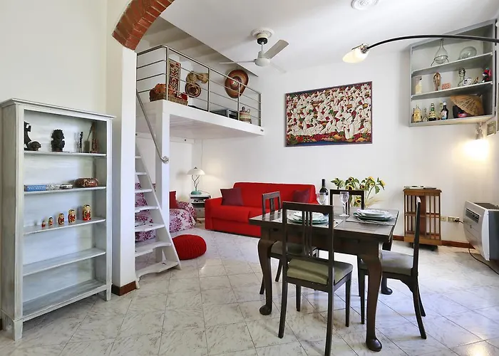 Oltrarno Home Silvia Florence